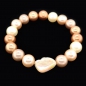 Preview: Muschelkernperlen mit Perlmutt Armband flexibel